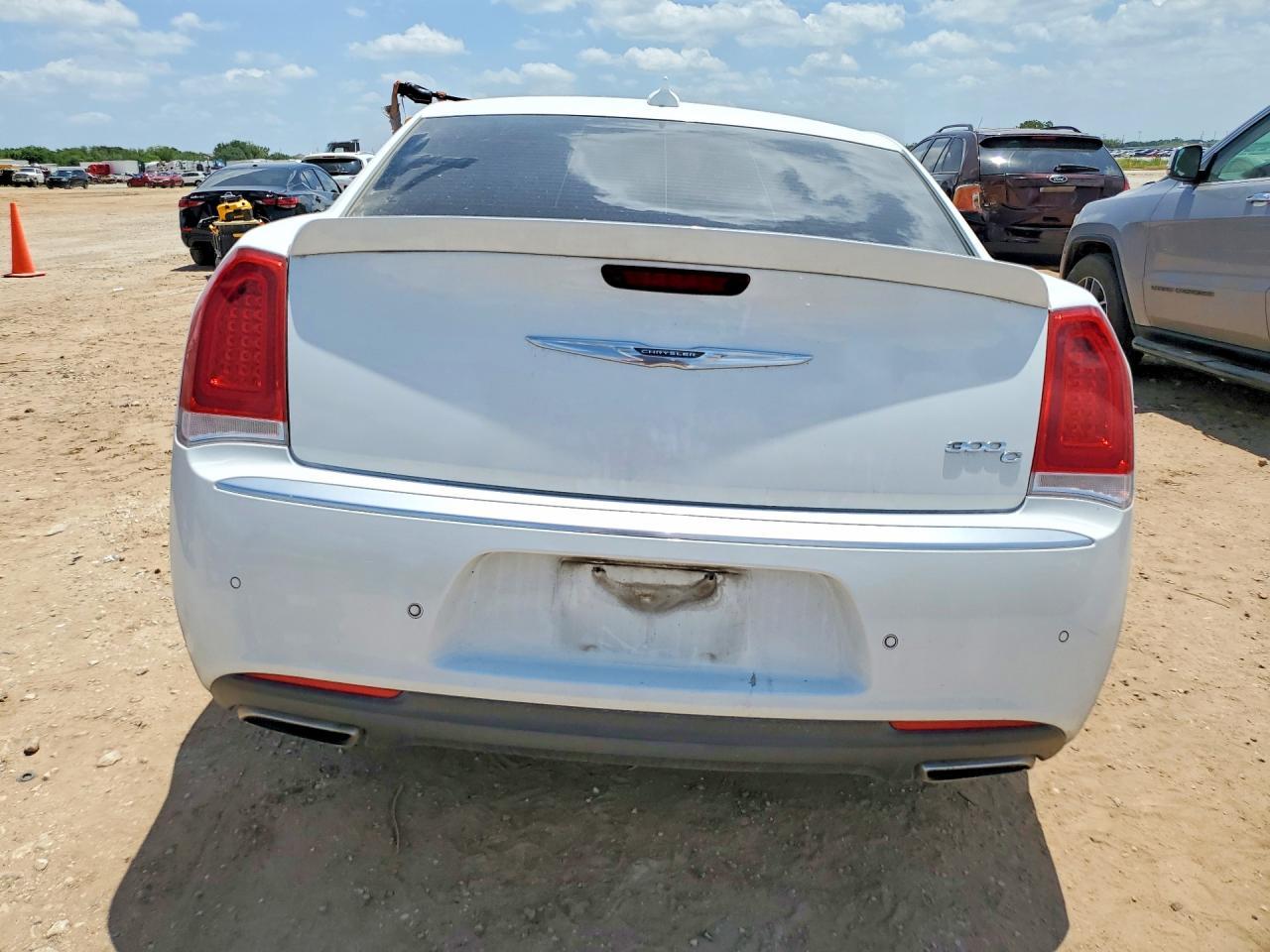 2016 Chrysler 300C Platinum - Фото 6