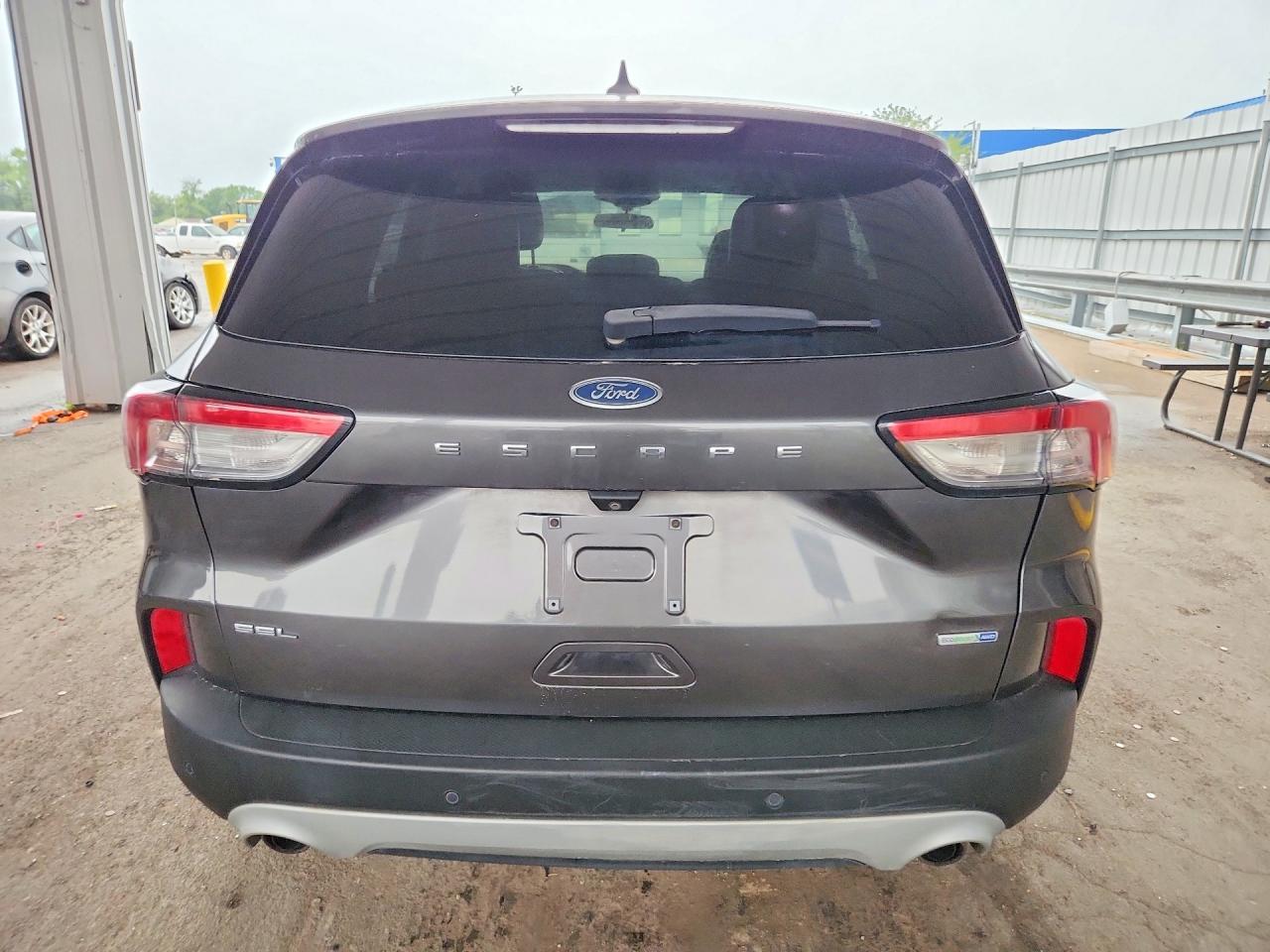 2020 Ford Escape Sel - Фото 6