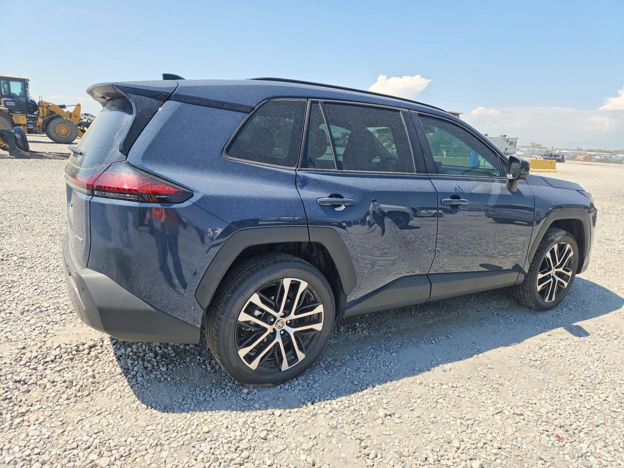 2026 Toyota Rav4 Limited - Фото 3