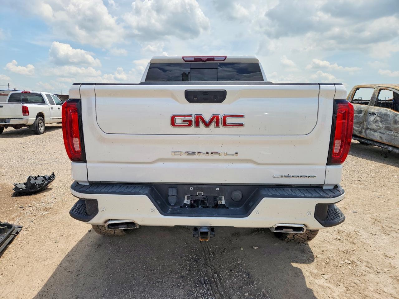 2022 GMC Sierra K1500 Denali - Фото 6