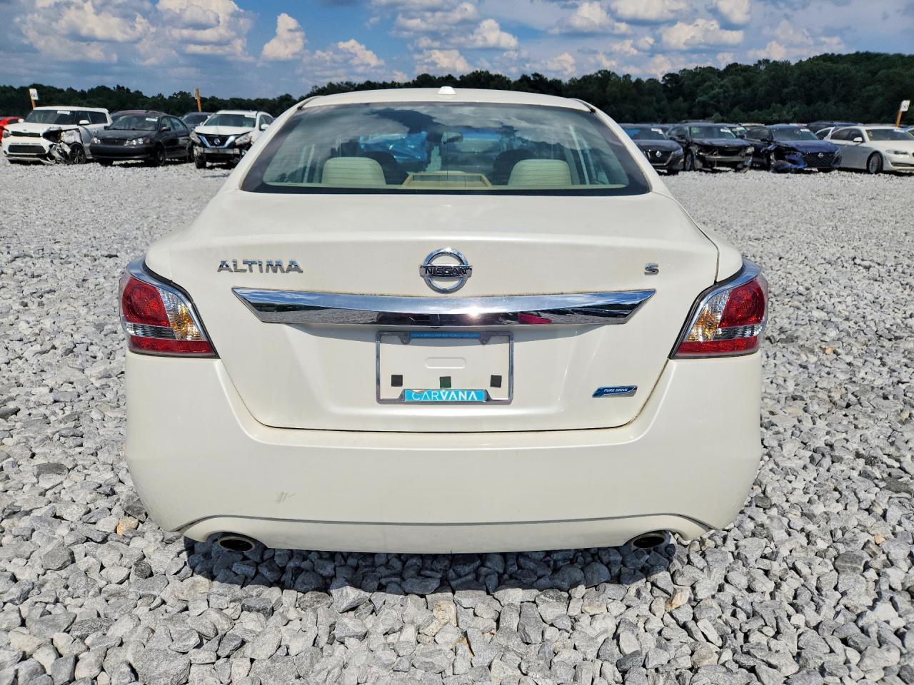 2014 Nissan Altima 2.5 S - Image 6