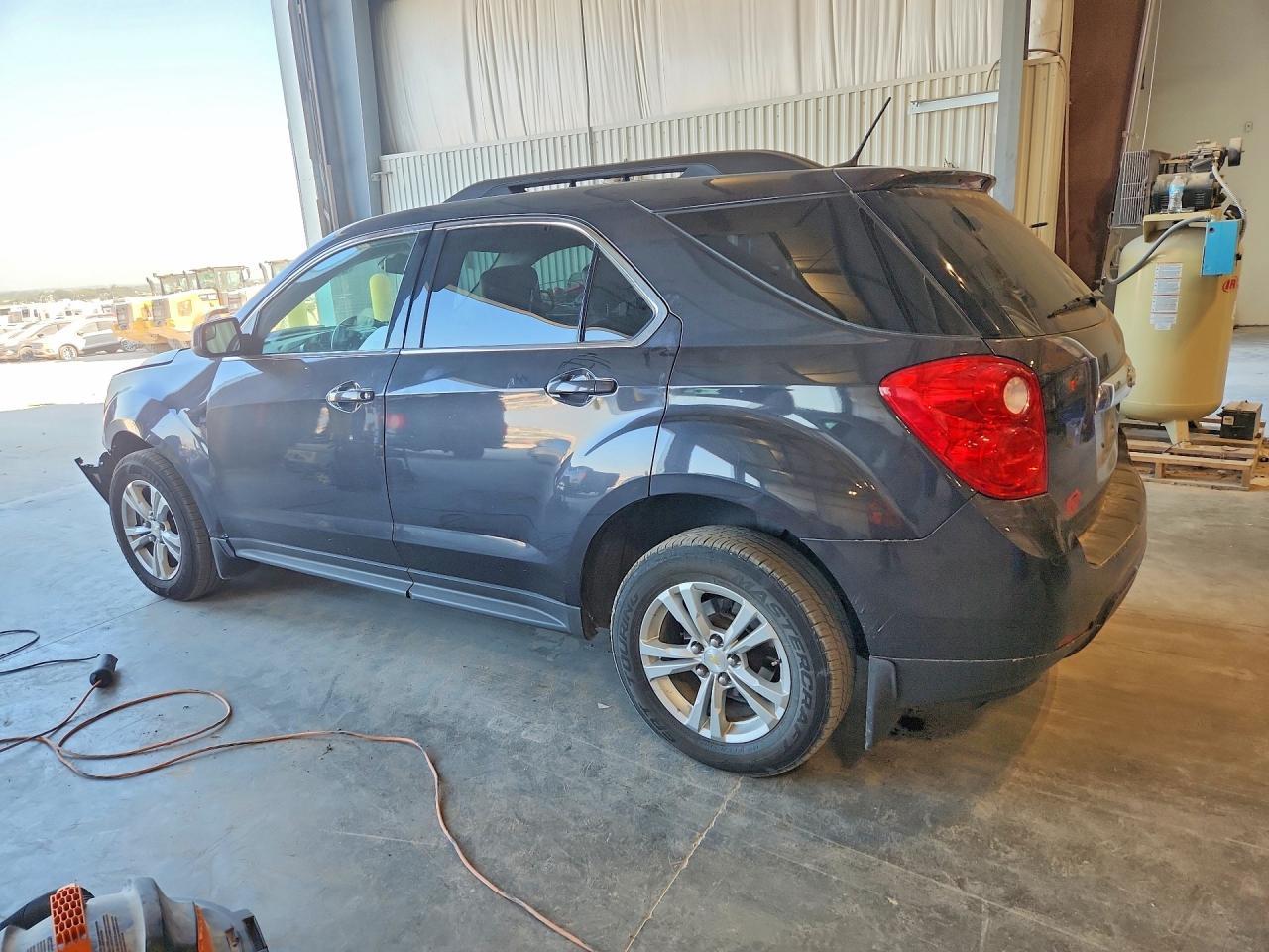 2013 Chevrolet Equinox Lt - Image 2