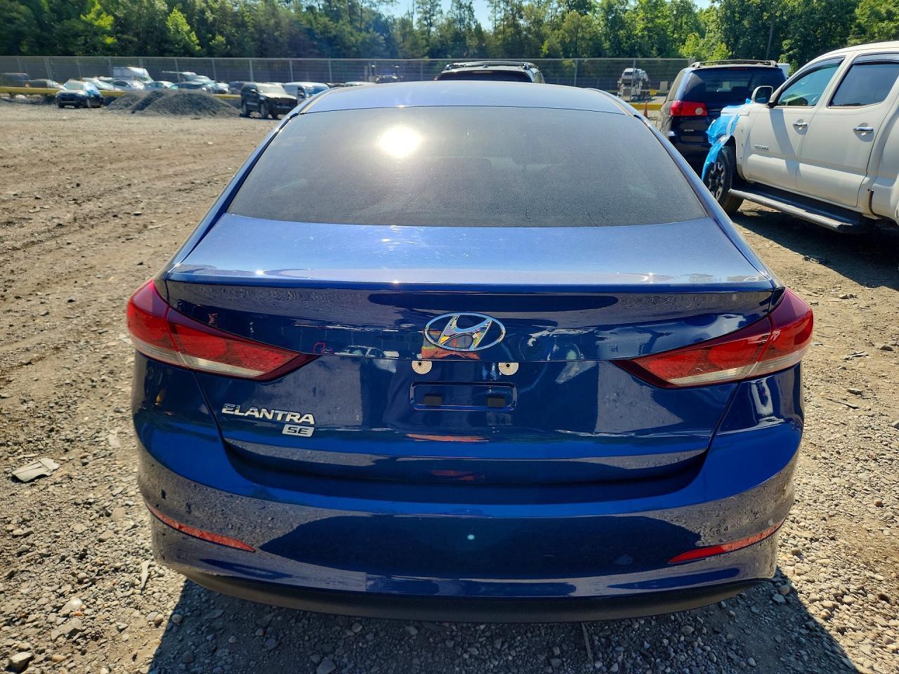 2018 Hyundai Elantra Se - Фото 6