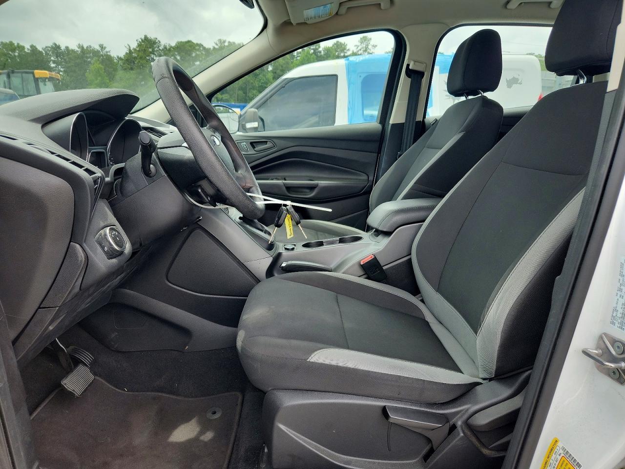 2015 Ford Escape S - Image 7