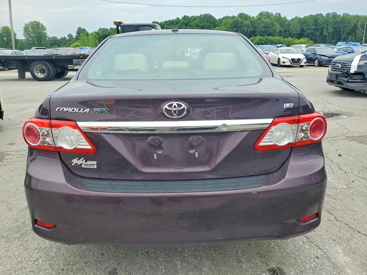 2013 Toyota Corolla Le Special Edition - Image 6