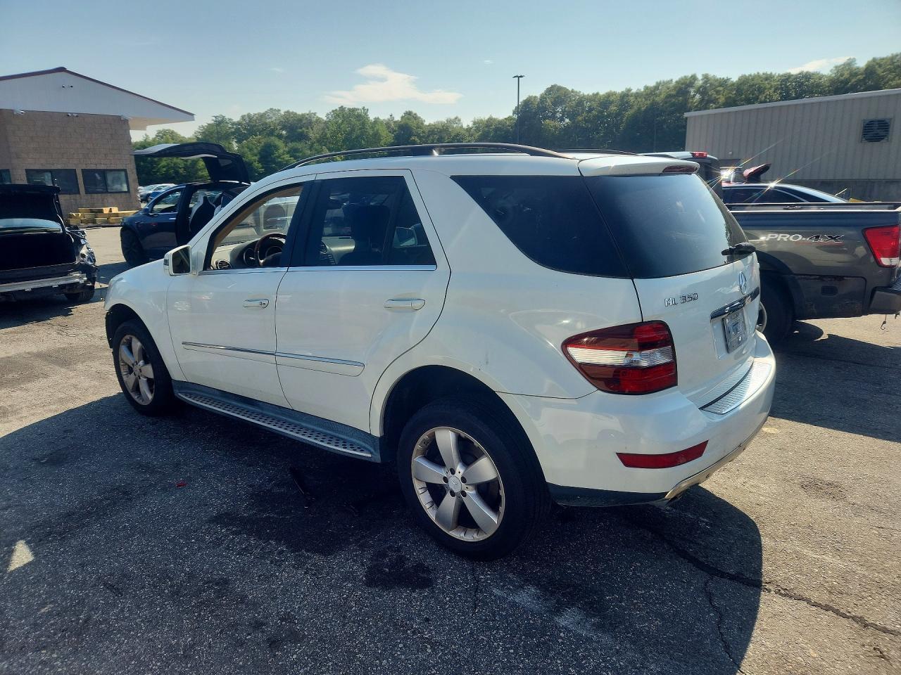2011 Mercedes-Benz Ml 350 4Matic - Фото 2