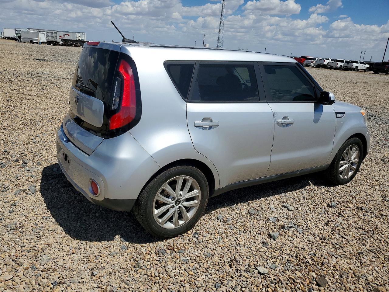 2019 Kia Soul + - Фото 3