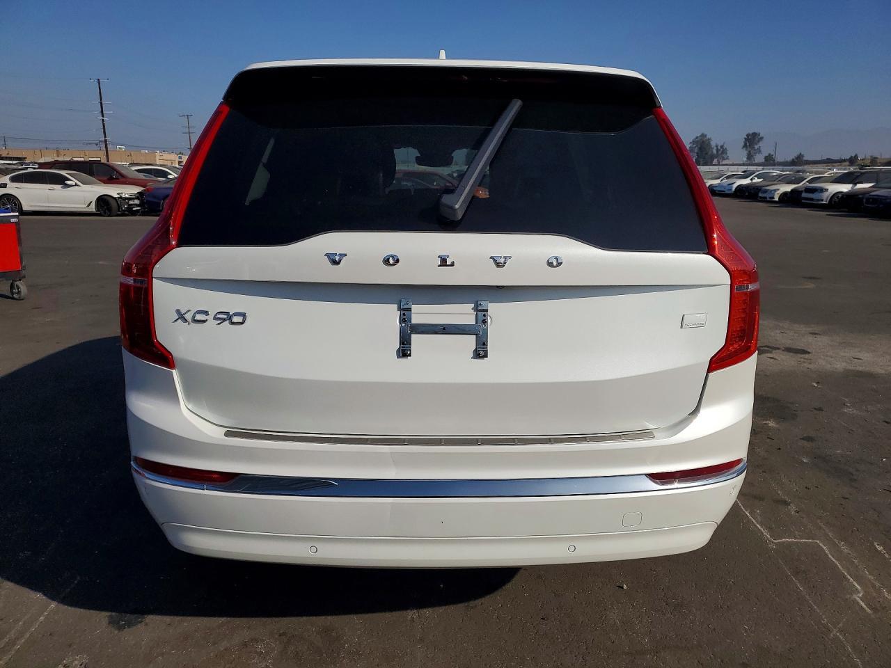 2024 Volvo Xc90 T8 Recharge - Image 6