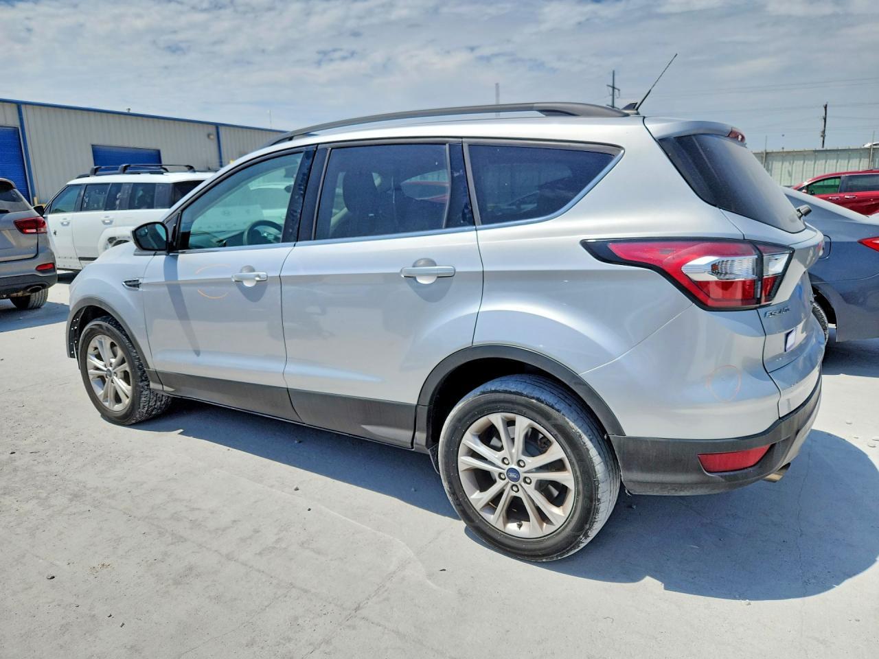 2018 Ford Escape Se - Фото 2