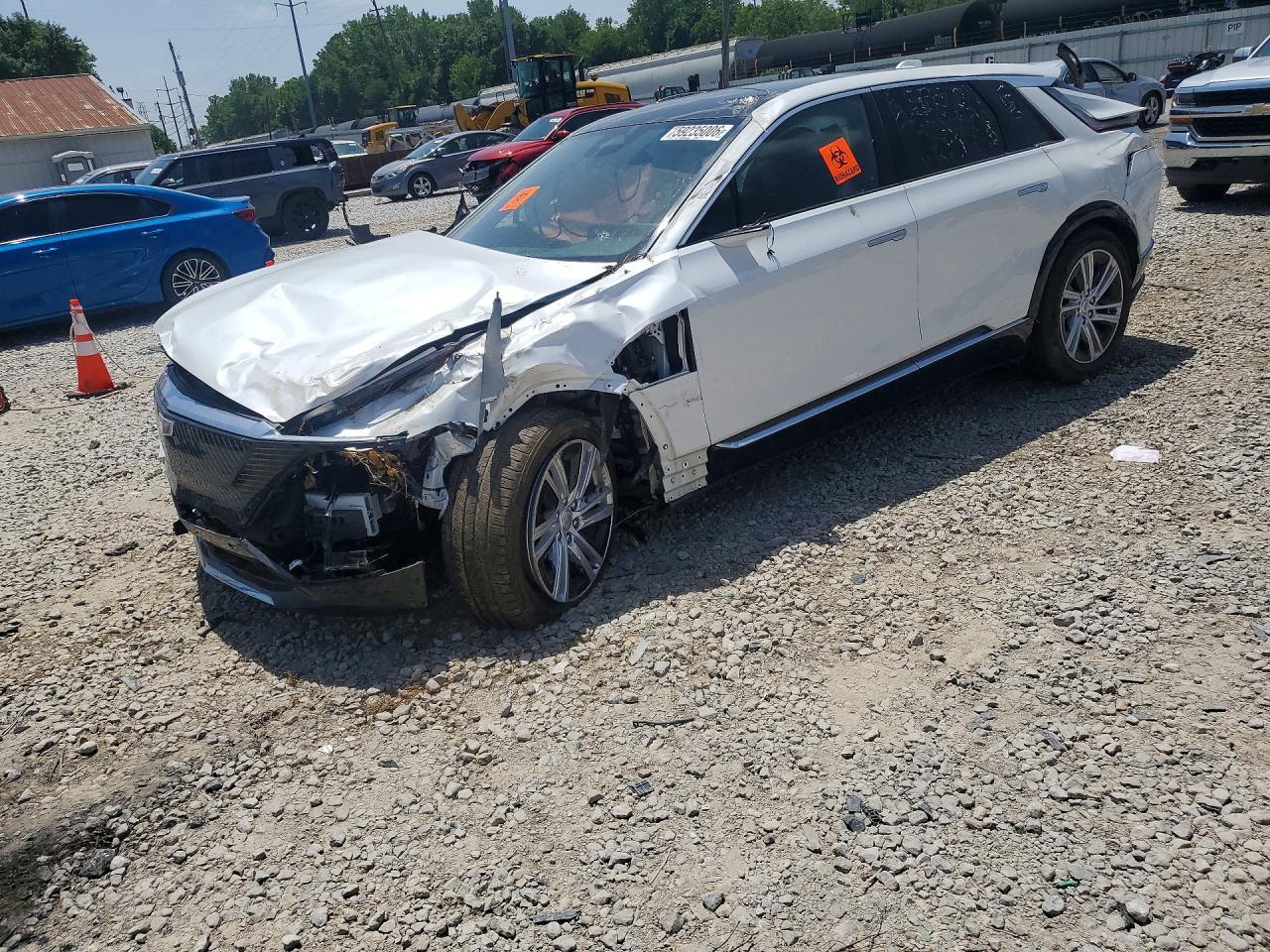 2024 Cadillac Lyriq Tech