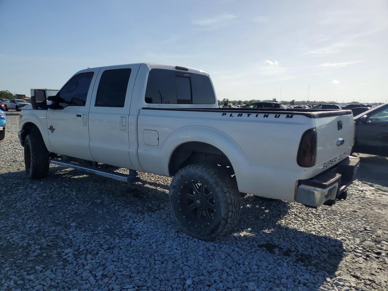 2016 Ford F250 Super Duty - Image 2