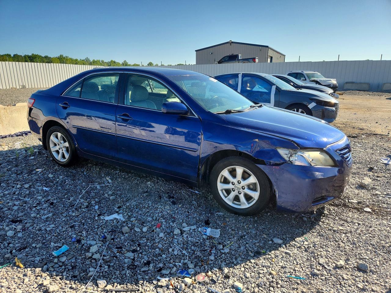 2009 Toyota Camry Le - Фото 4