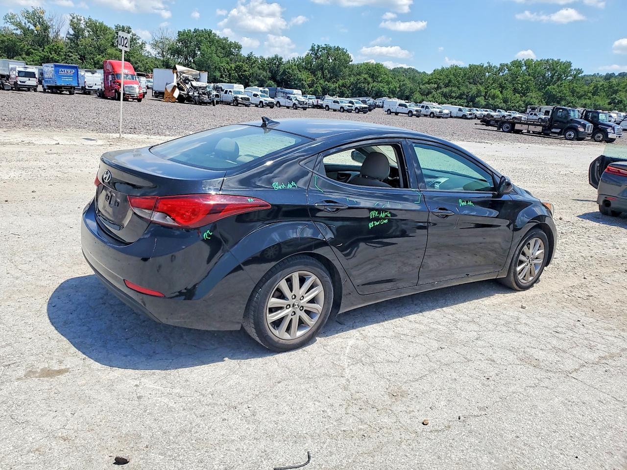 2014 Hyundai Elantra Se - Фото 3