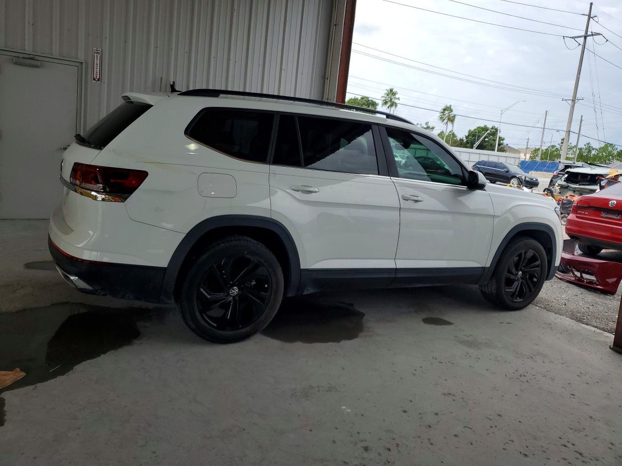 2022 Volkswagen Atlas Se - Фото 3