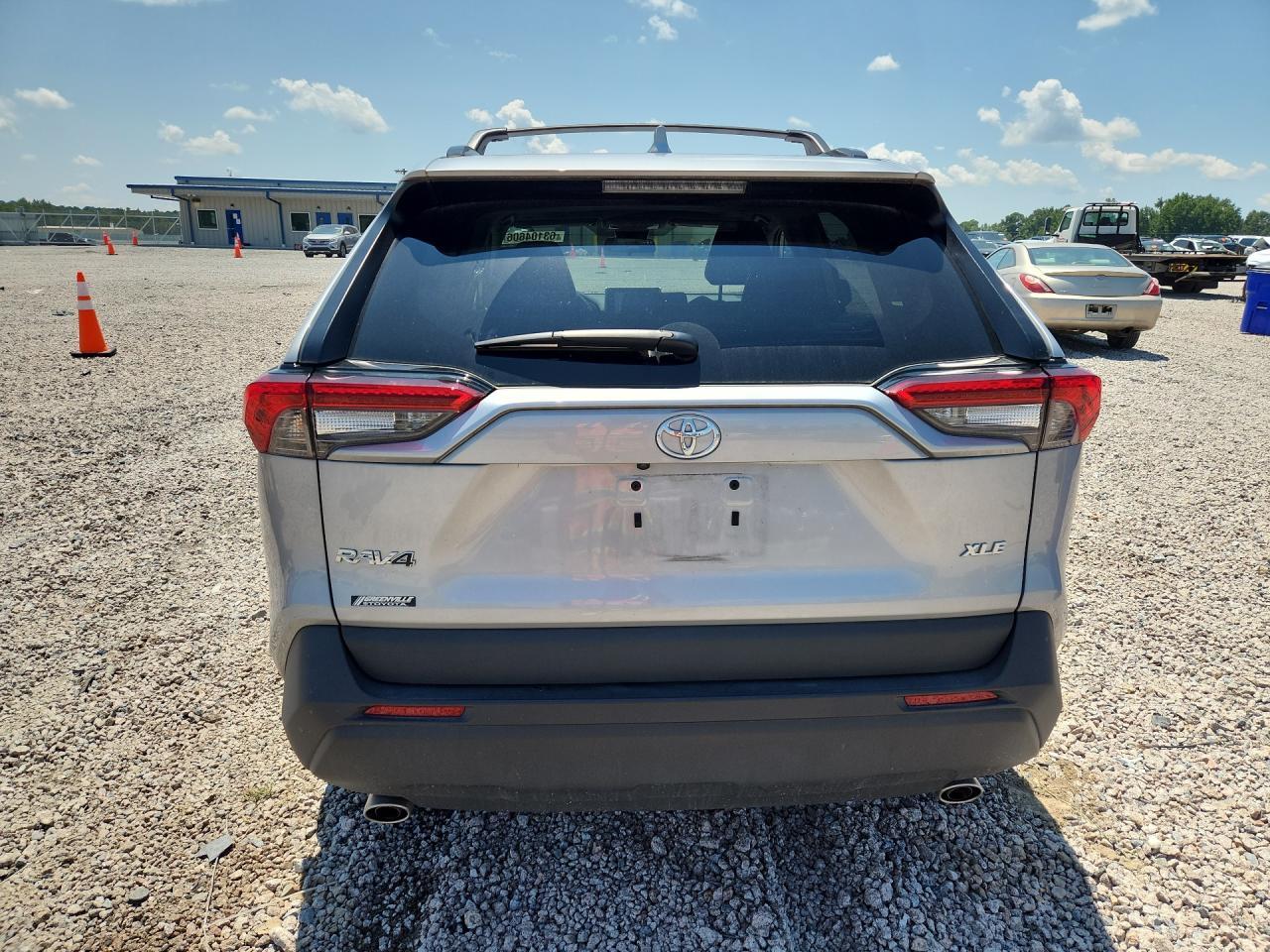 2025 Toyota Rav4 Xle Premium - Фото 6
