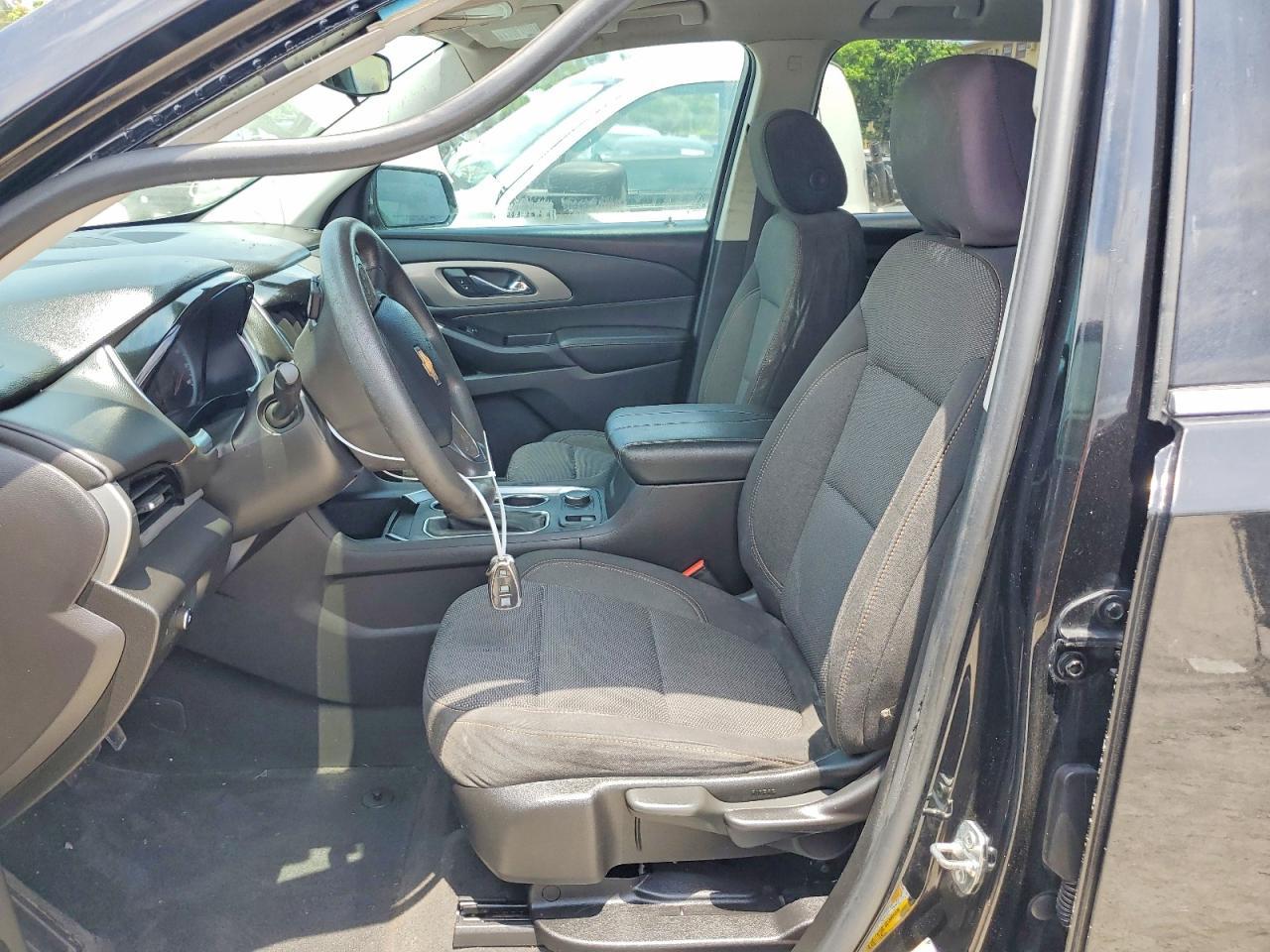 2019 Chevrolet Traverse Ls - Image 7