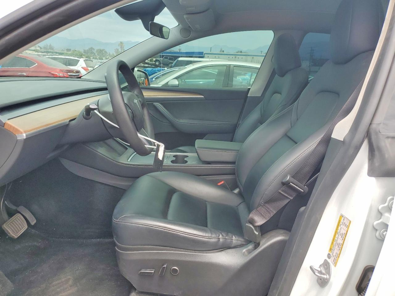 2023 Tesla Model Y - Image 7