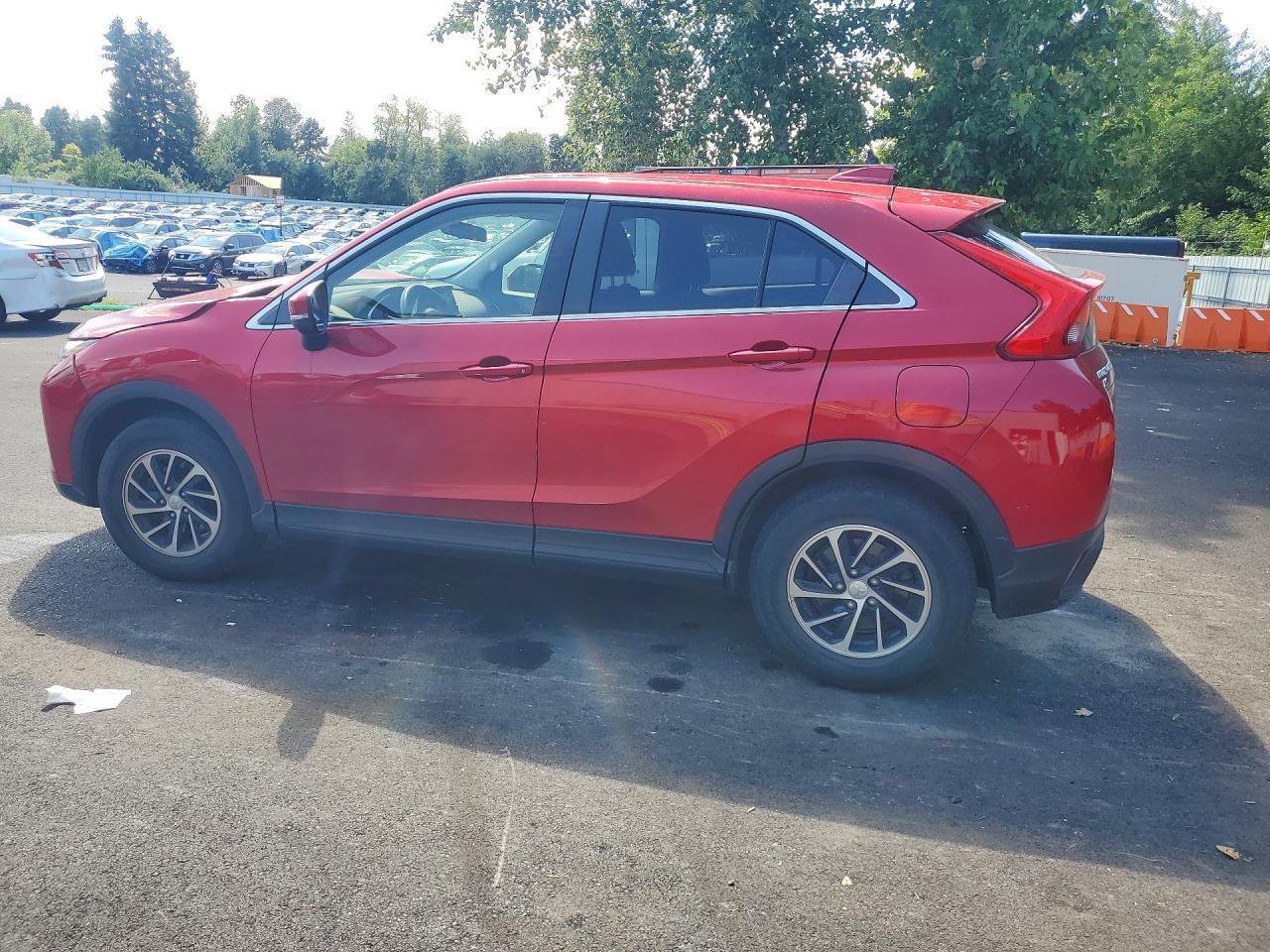 2020 Mitsubishi Eclipse Cross Es - Фото 2