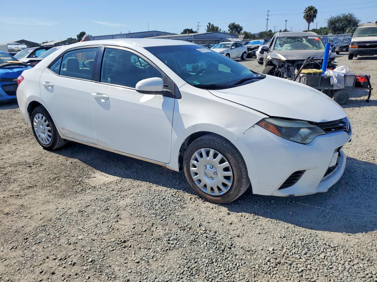 2016 Toyota Corolla Le - Фото 4