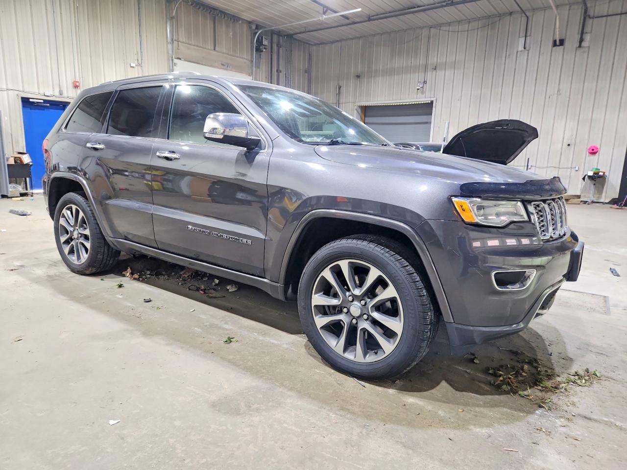 2017 Jeep Grand Cherokee Overland - Фото 4