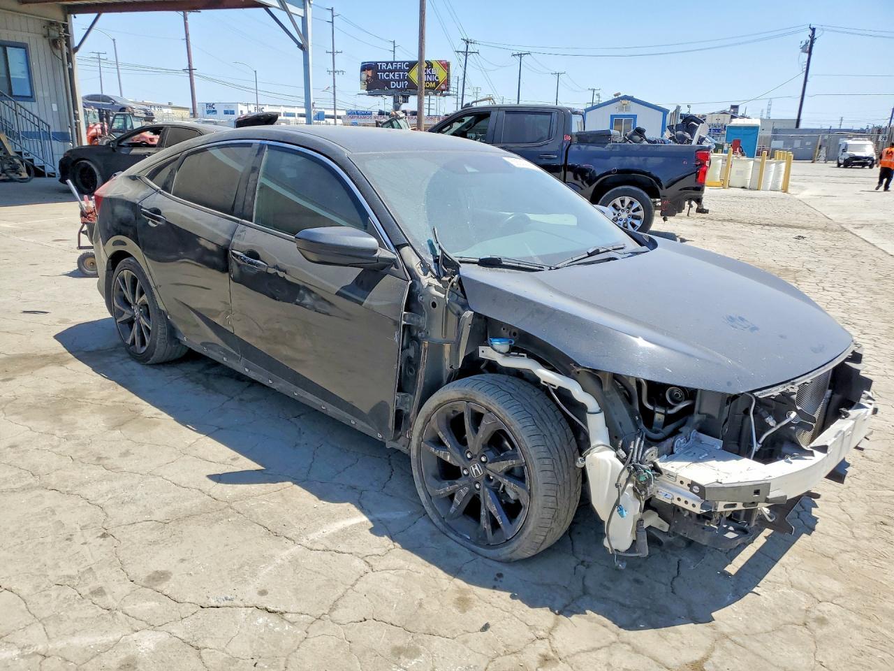 2019 Honda Civic Sport - Фото 4