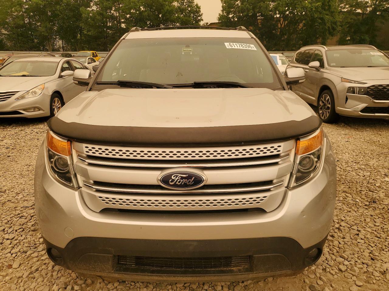 2014 Ford Explorer Limited - Image 5