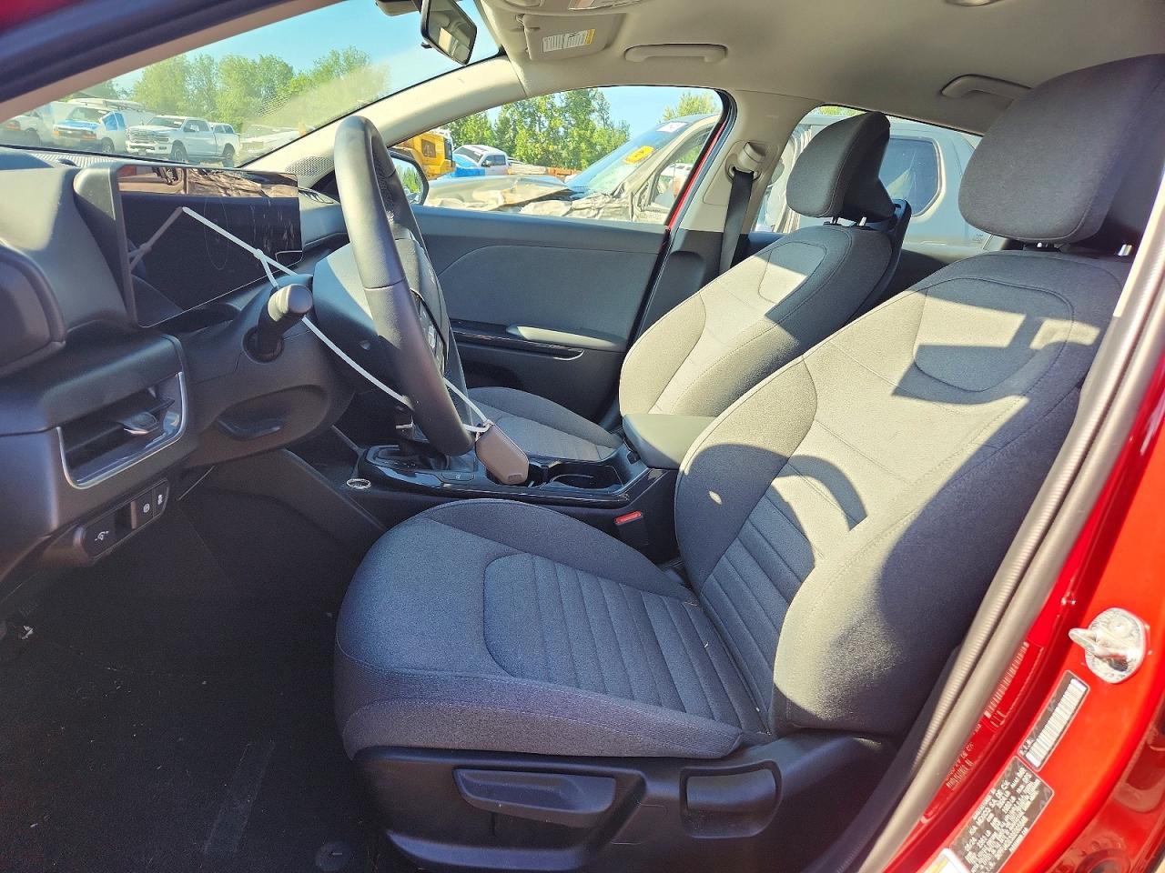 2025 Kia K4 Ex - Image 7