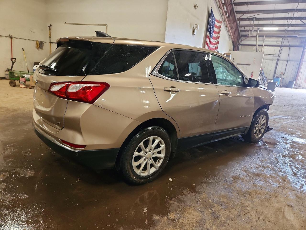 2019 Chevrolet Equinox Lt - Image 3