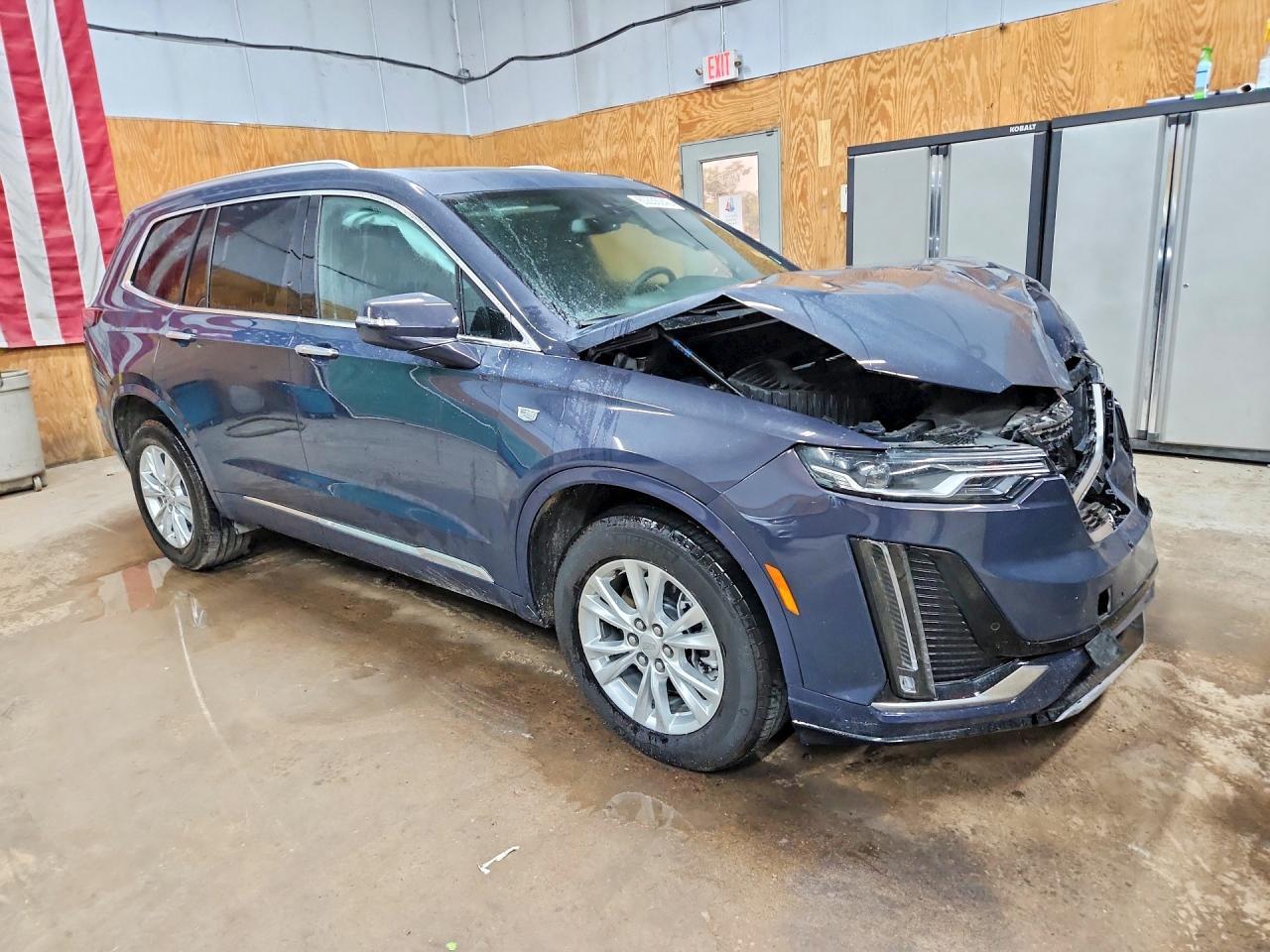 2025 Cadillac Xt6 Luxury - Image 4