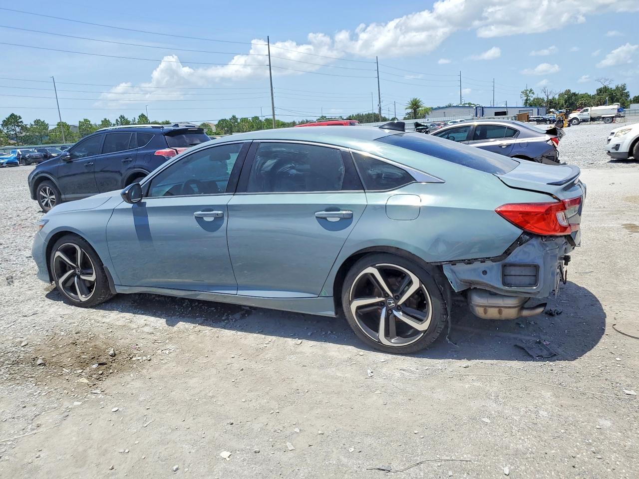 2022 Honda Accord Sport - Image 2
