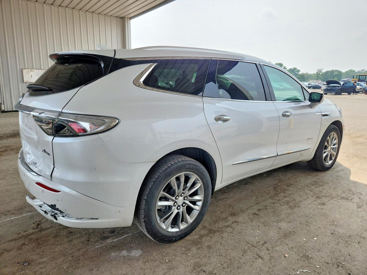 2022 Buick Enclave Avenir - Image 3