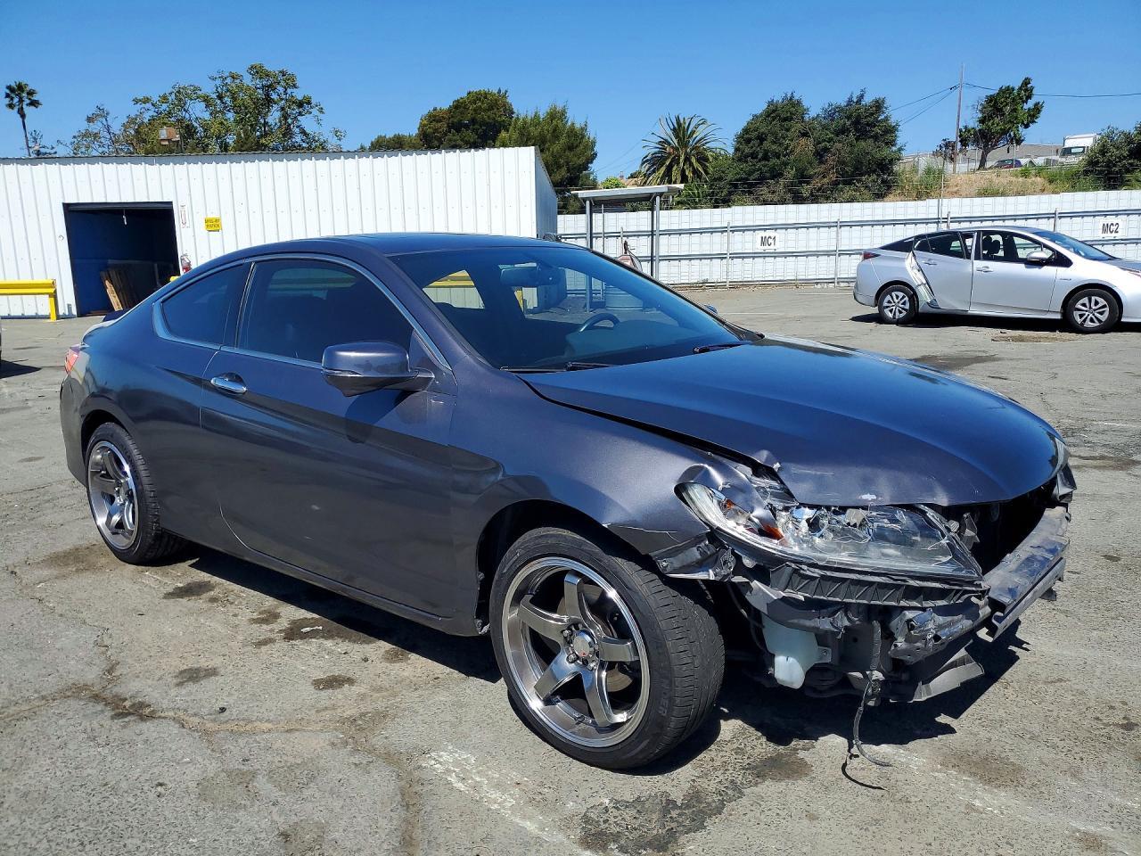 2017 Honda Accord Exl - Image 4