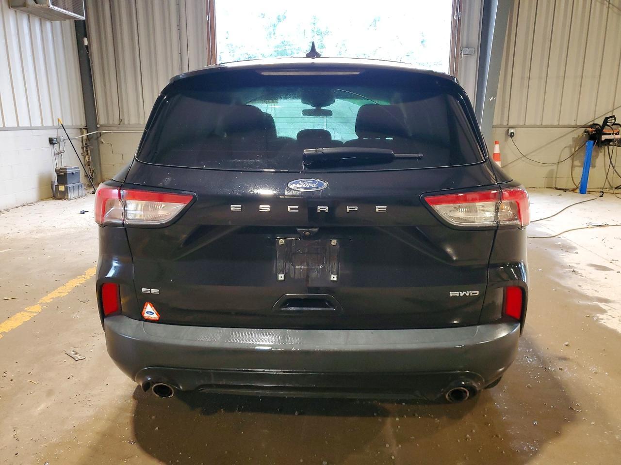2022 Ford Escape Se - Фото 6