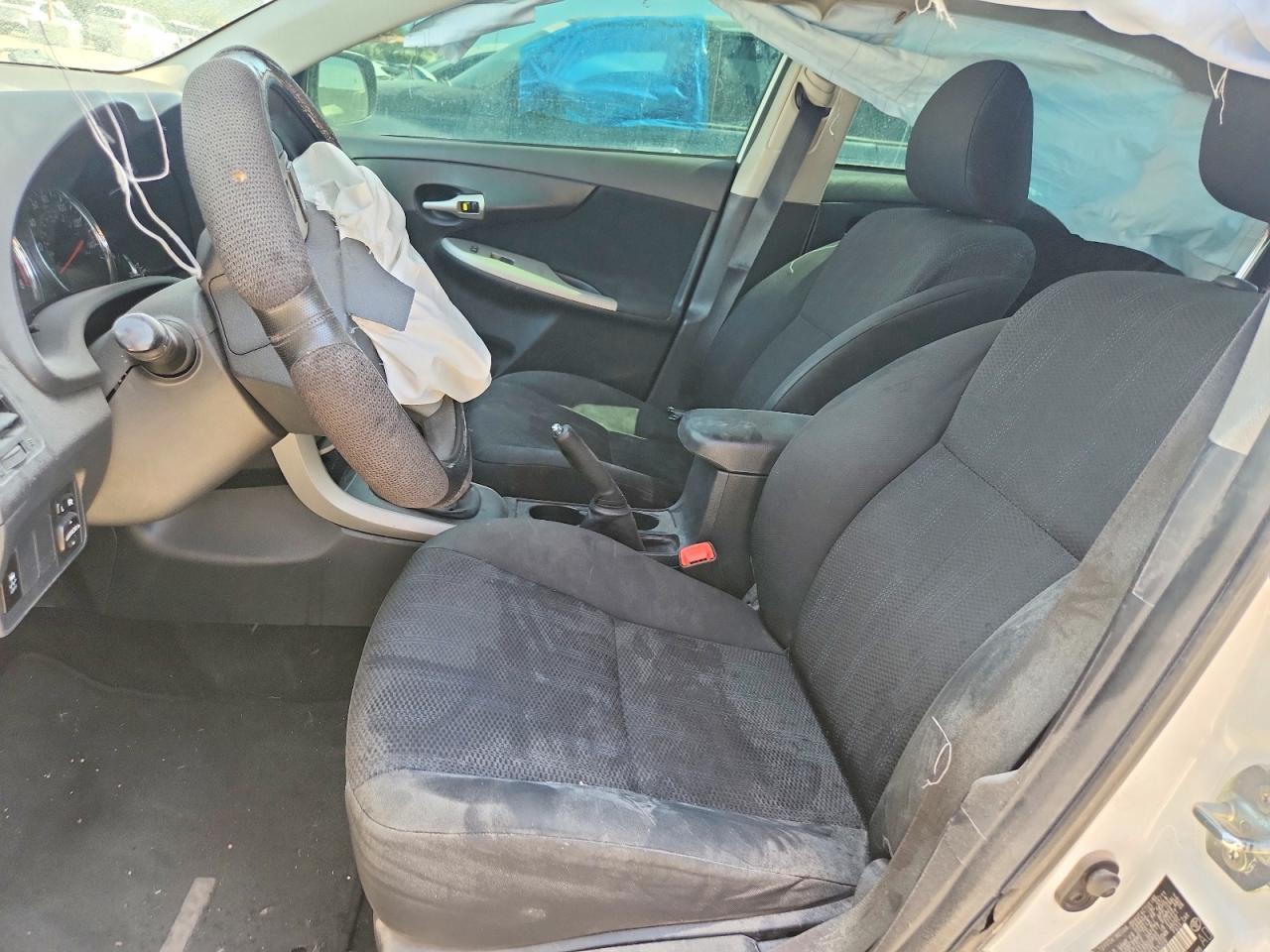2011 Toyota Corolla S - Фото 7