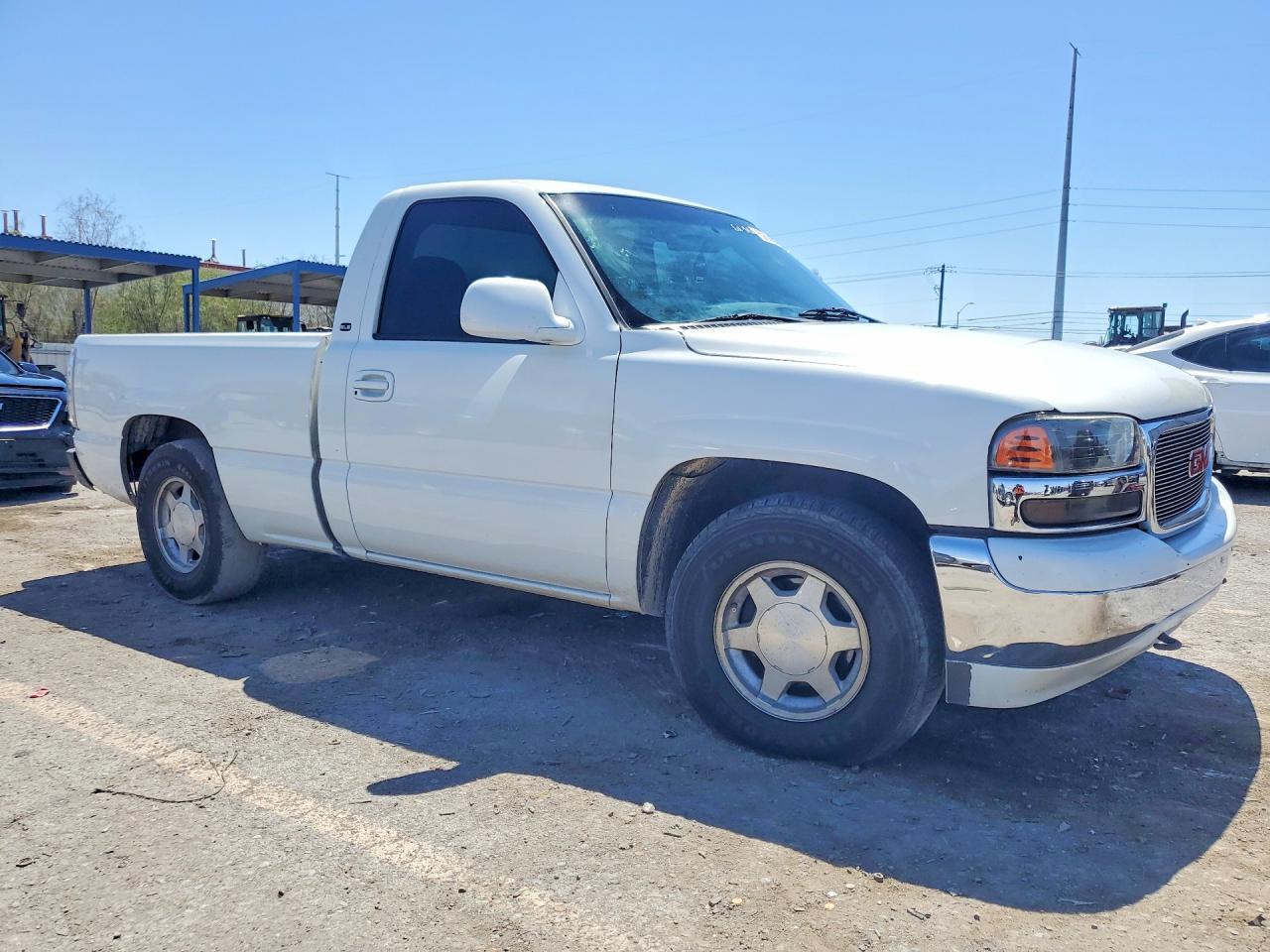 2002 GMC New Sierra C1500 - Фото 4