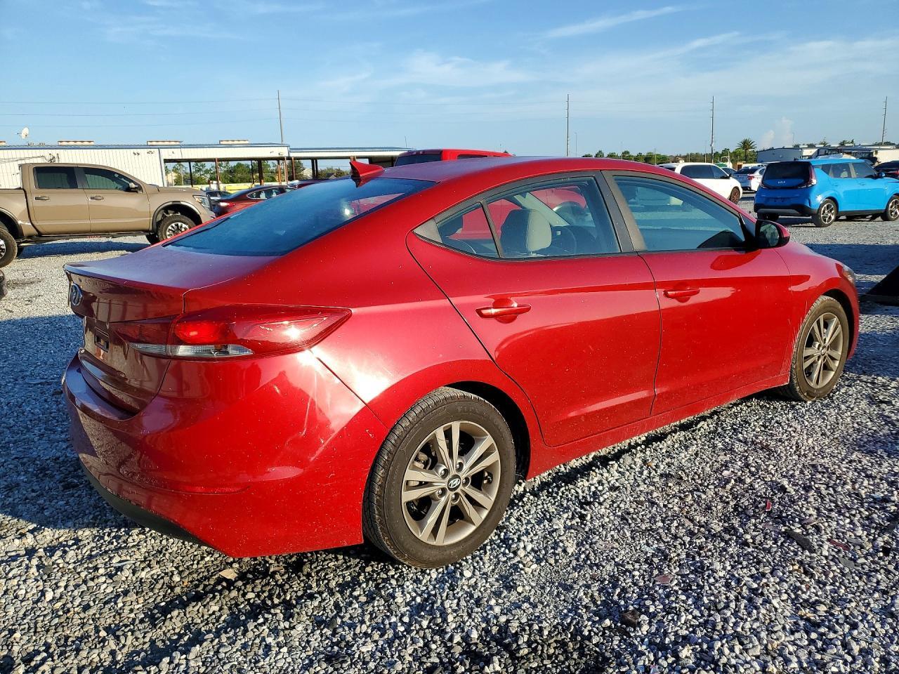 2018 Hyundai Elantra Sel - Image 3