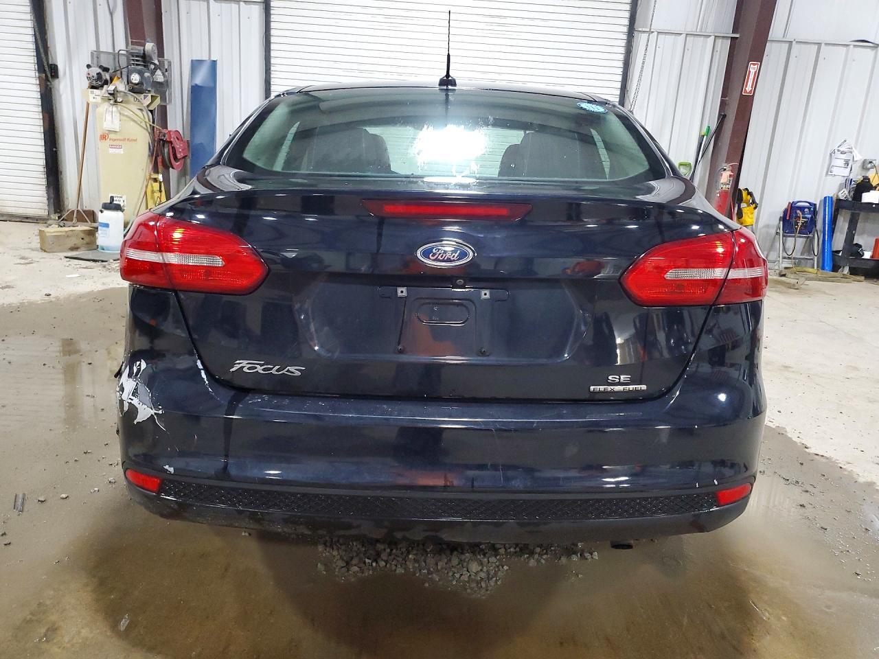 2016 Ford Focus Se - Фото 6