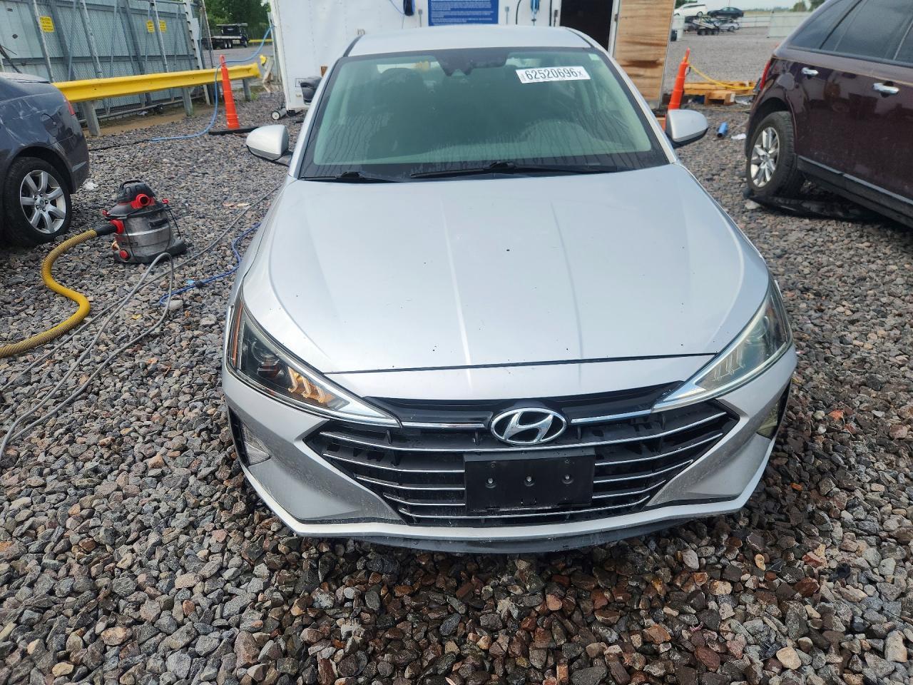 2020 Hyundai Elantra Sel - Фото 5