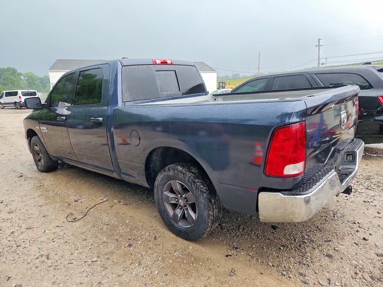 2019 Ram 1500 Classic Slt - Фото 2