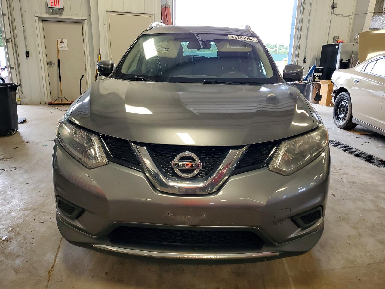 2016 Nissan Rogue Sv - Image 5