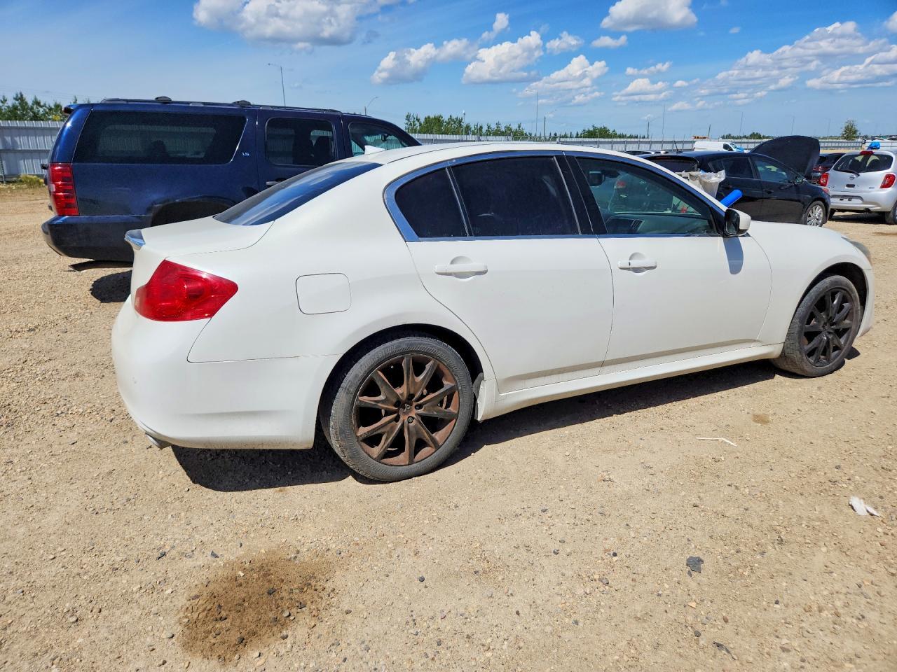 2012 Infiniti G37 Sedan X - Фото 3