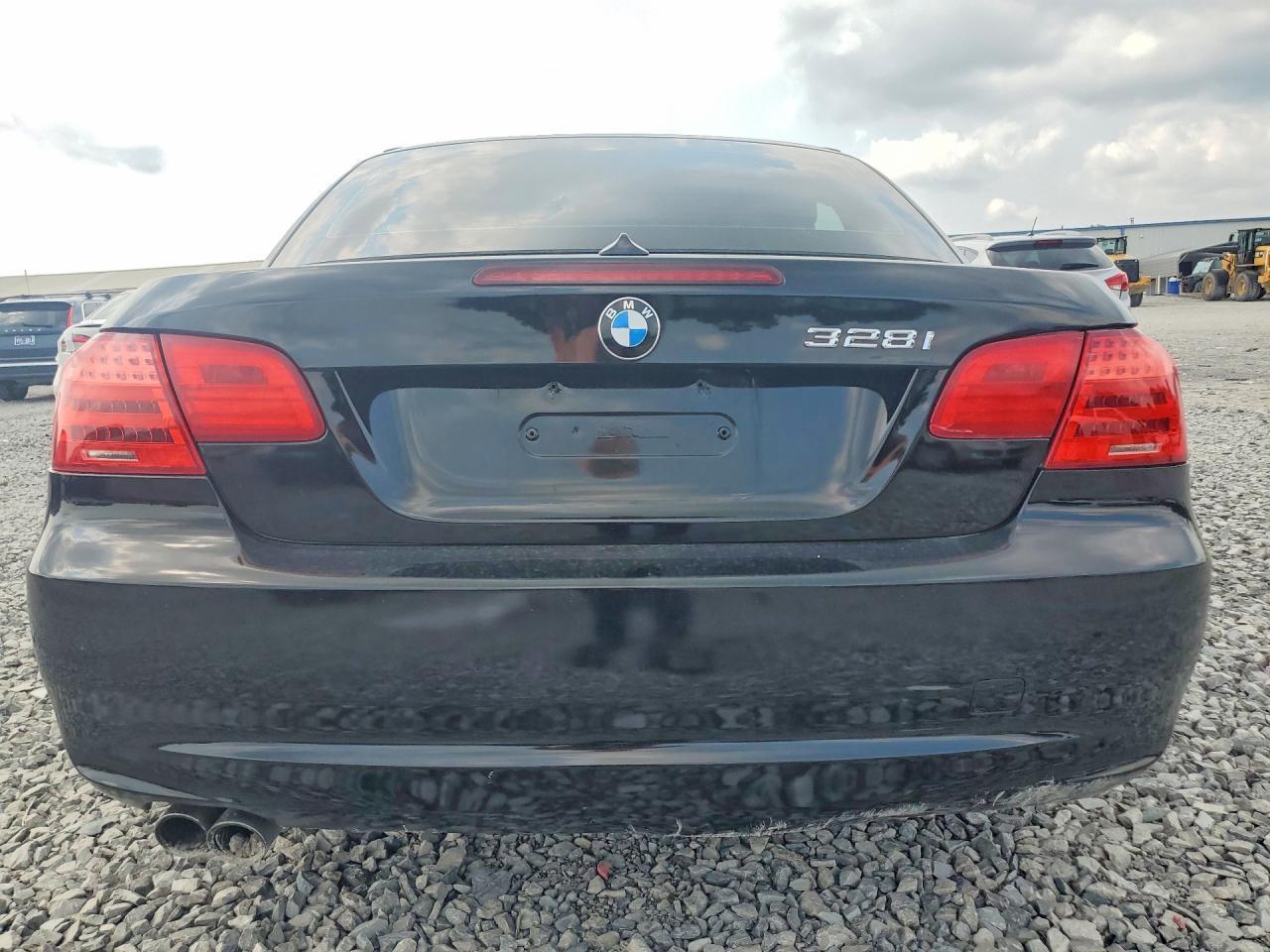 2011 BMW 328 I - Фото 6