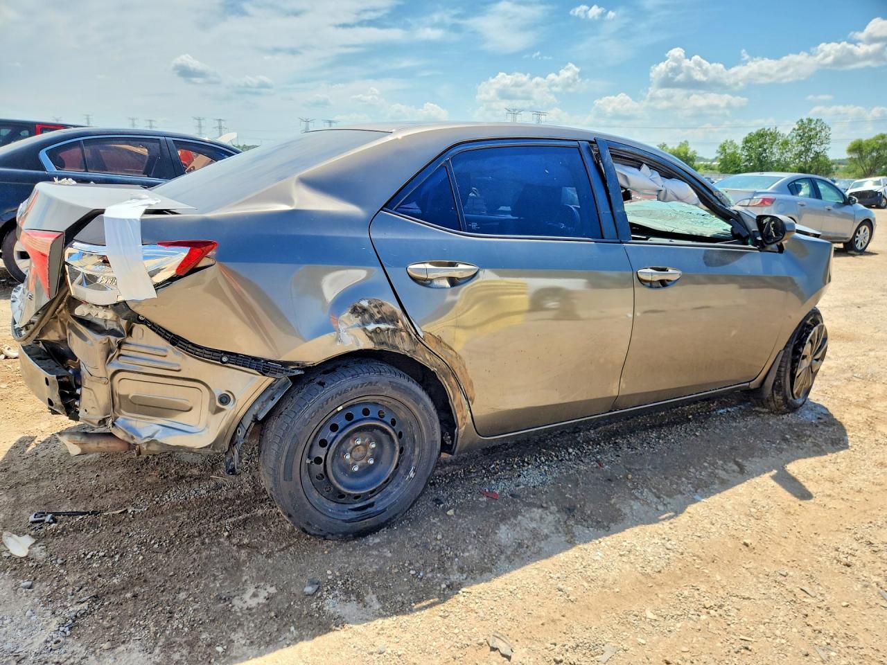 2017 Toyota Corolla Le - Фото 3