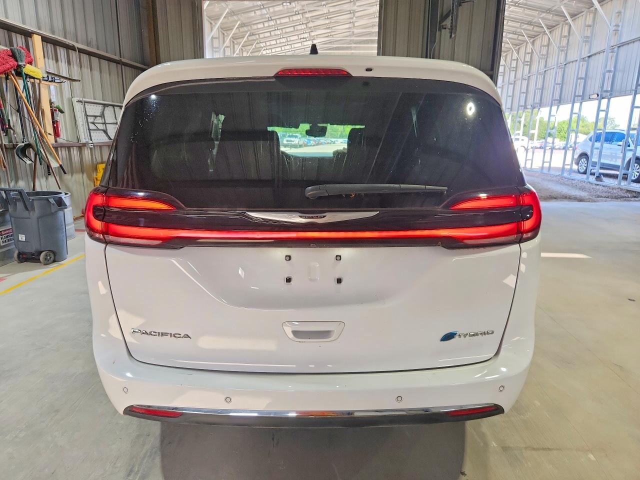 2024 Chrysler Pacifica Hybrid Select - Фото 6