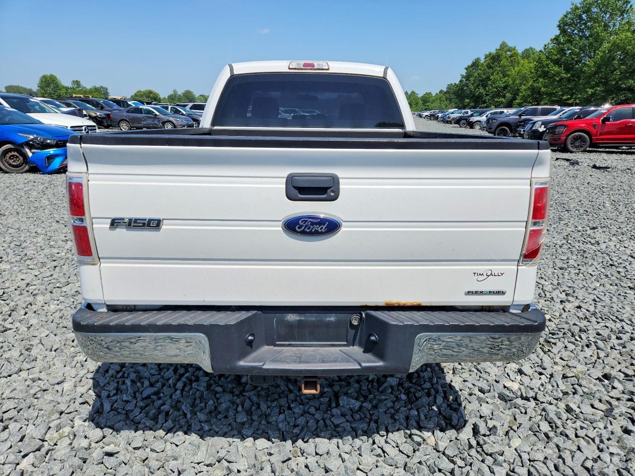 2013 Ford F150 Super Cab - Фото 6