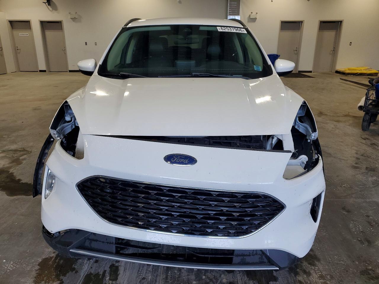 2020 Ford Escape Sel - Image 5
