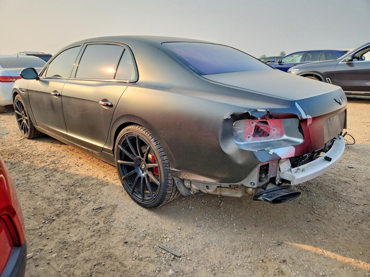 2017 Bentley Flying Spur - Фото 2