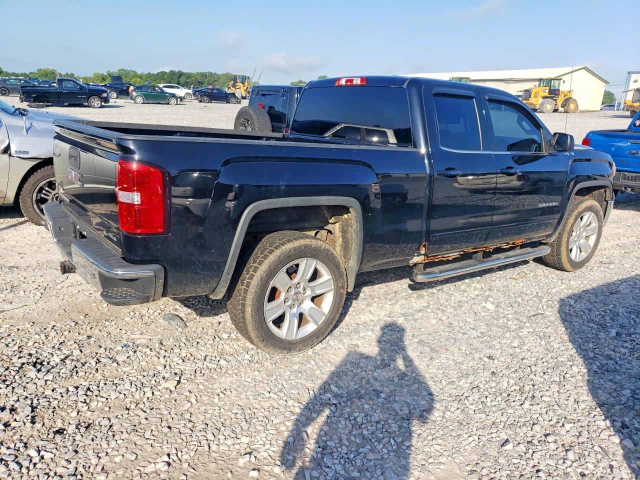 2014 GMC Sierra K1500 Sle - Image 3