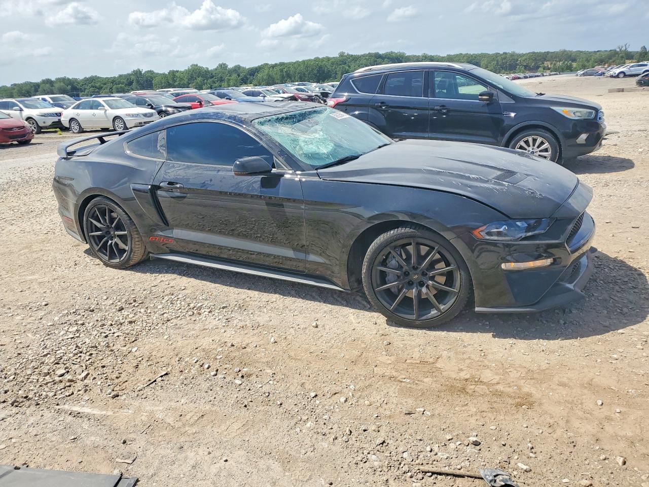 2022 Ford Mustang Gt - Фото 4