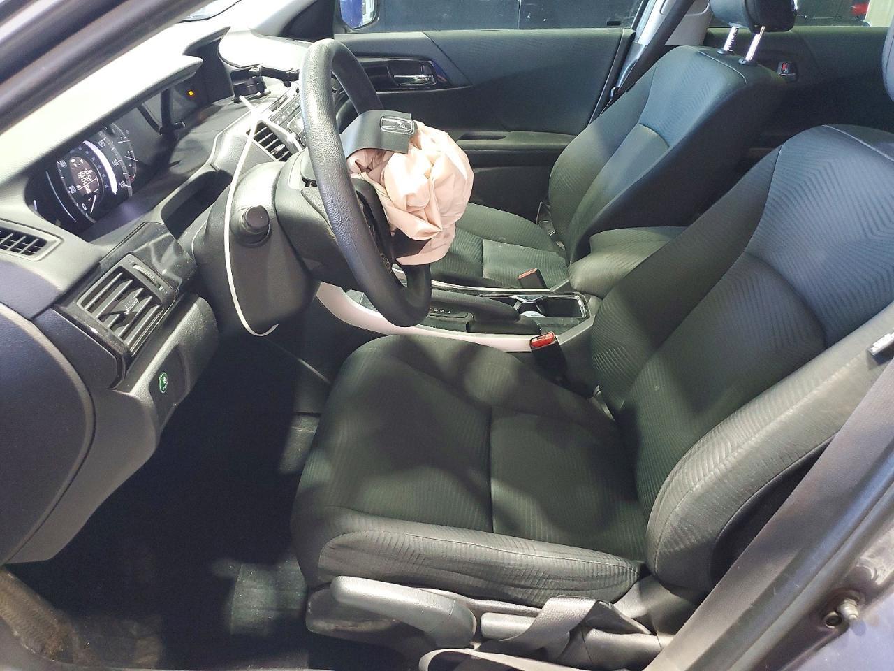 2017 Honda Accord Lx - Image 7